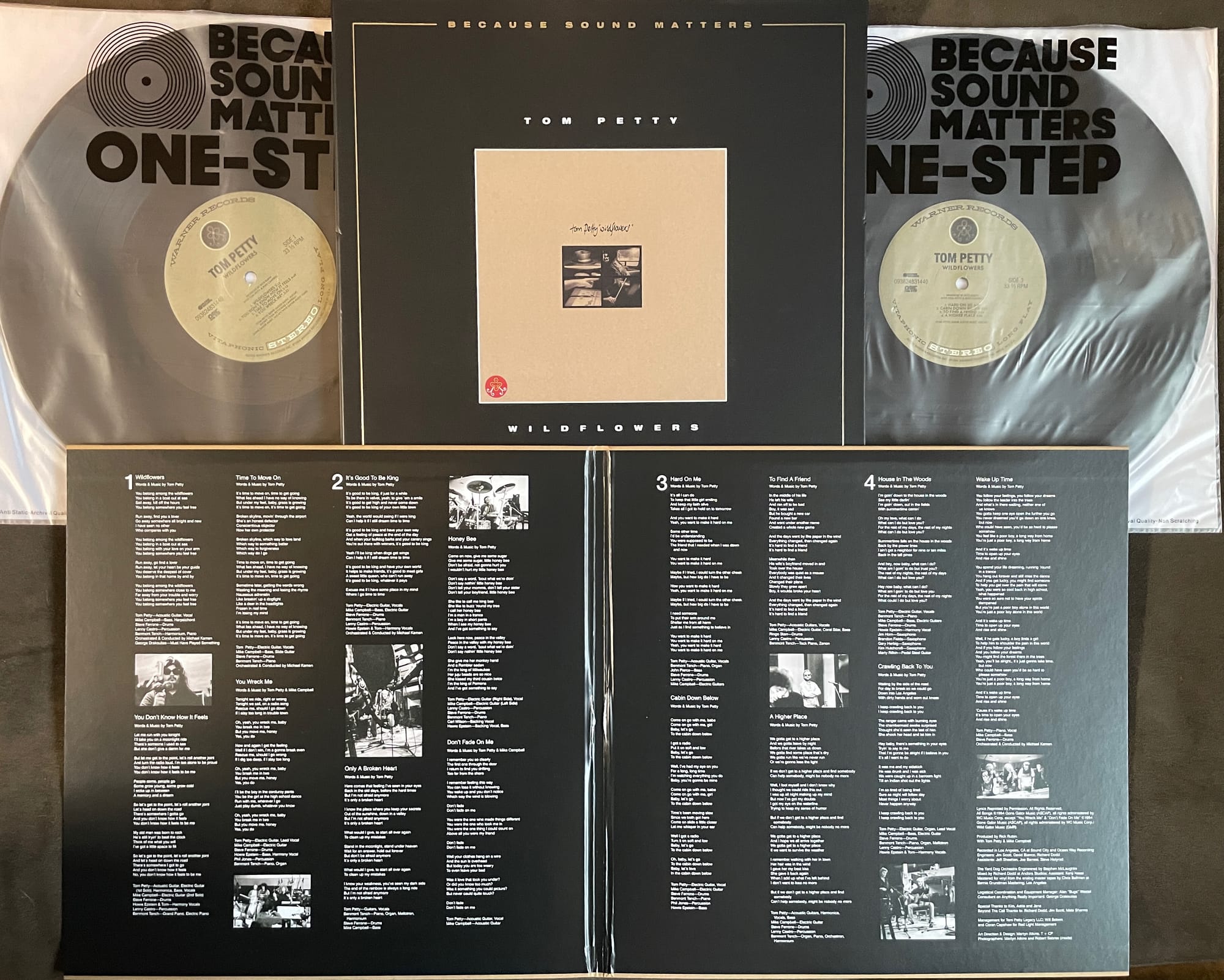 Contents of the Wildflowers one-step.