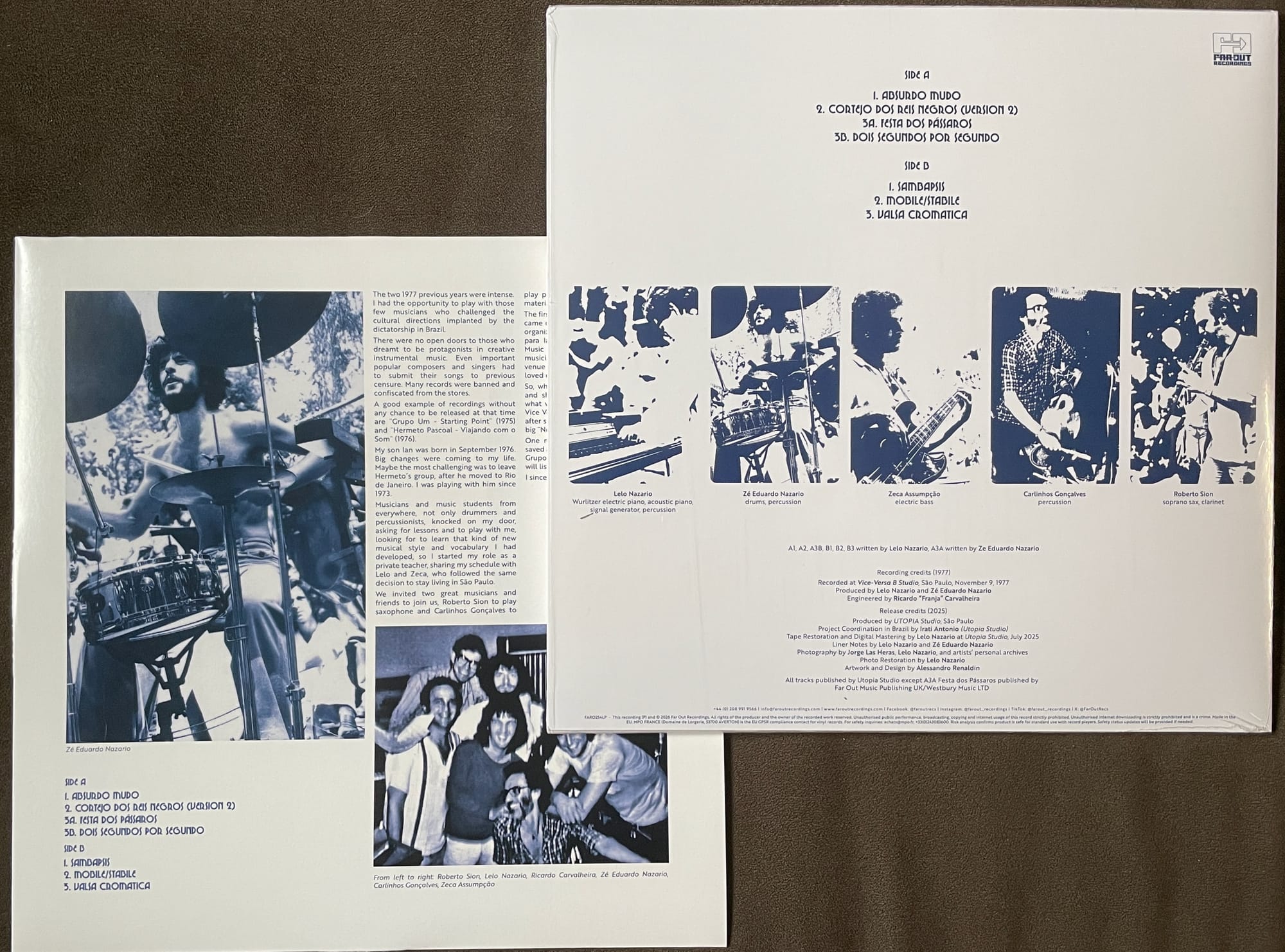 Inner sleeve and back cover for Grupo Um.